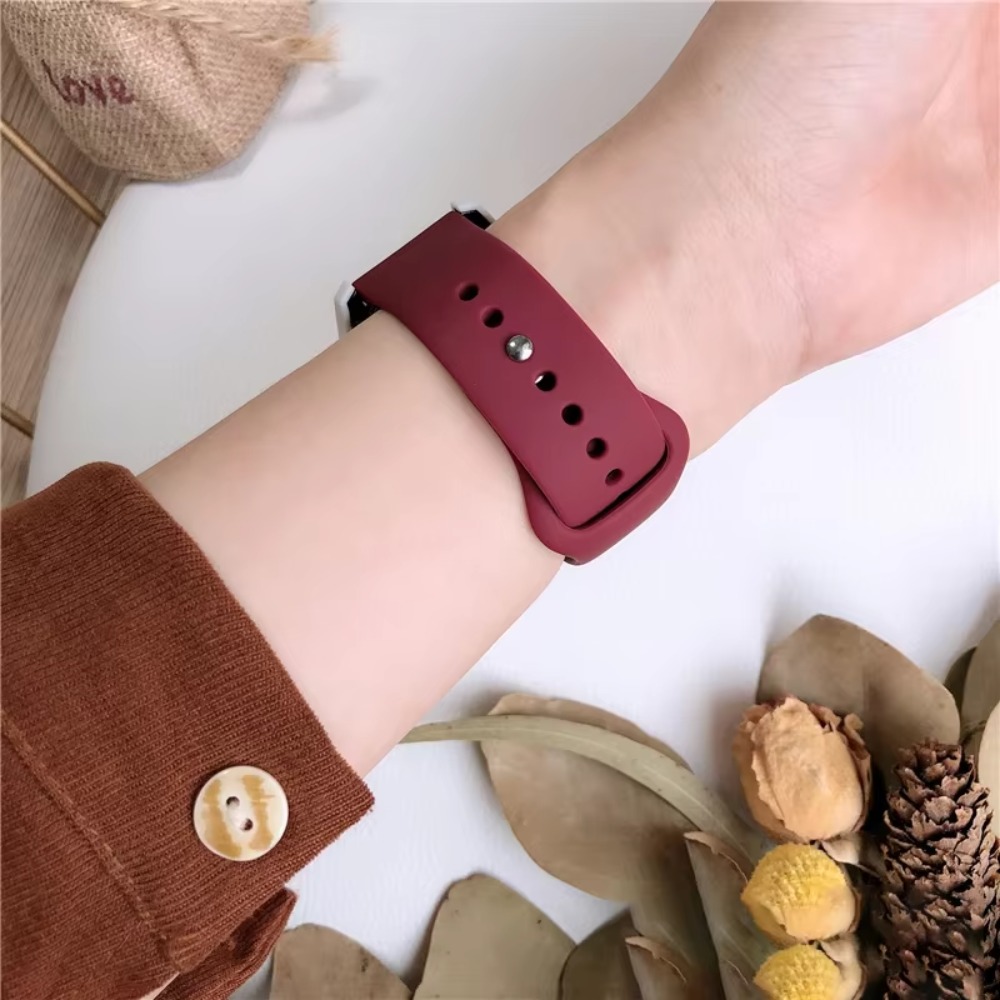 حزام سيليكون بعرض 18 مم لساعة  - مراجعة Titan Smartwatch Accessories وسعره