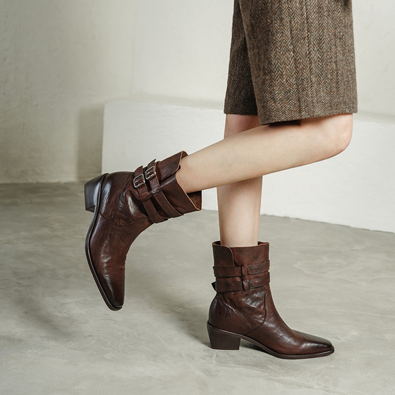 أحذية نسائية جديدة للخريف من ا - مراجعة Leather Classic Strap وسعره