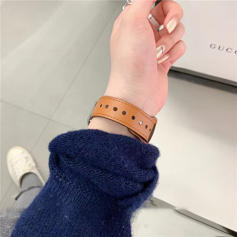 حزام ساعة من جلد البولي يوريثا - مراجعة Titan Smartwatch Accessories وسعره